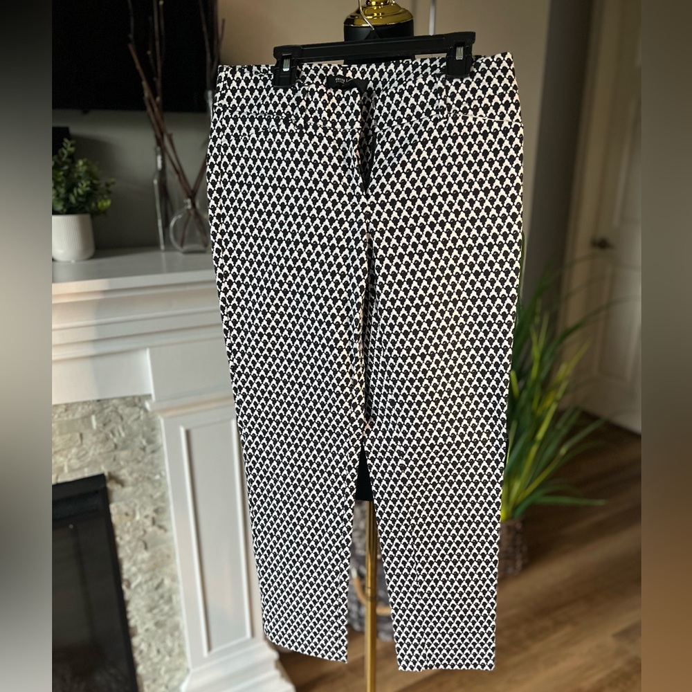 White House Black Market Pants